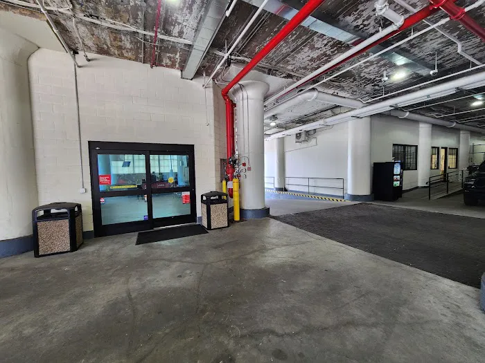 Floor & Decor Picture 10