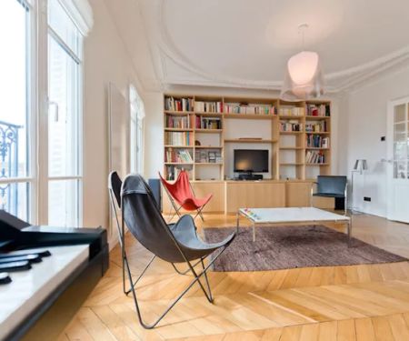 Paredes Carpet Installers & Floor Covering