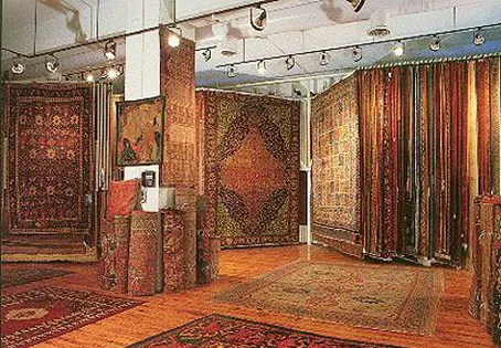 Bazar Oriental Rugs Picture 1