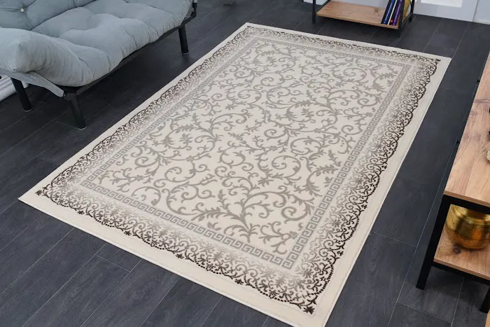 Verrazano Carpet Inc Picture 1