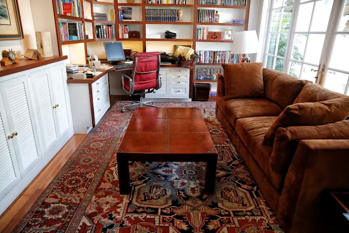 Hasan's Rugs Picture 4