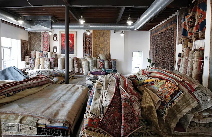 Hasan's Rugs Picture 7