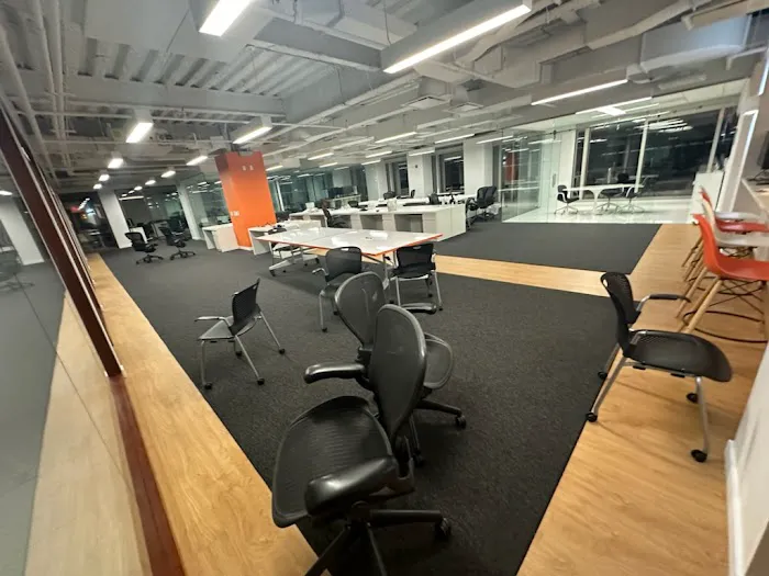 Manhattan Royal Carpet and Floors Picture 10