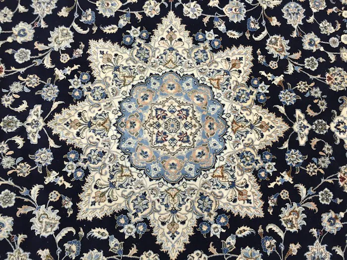 Arshs Fine Rugs (Saturday By Appointment) Picture 3