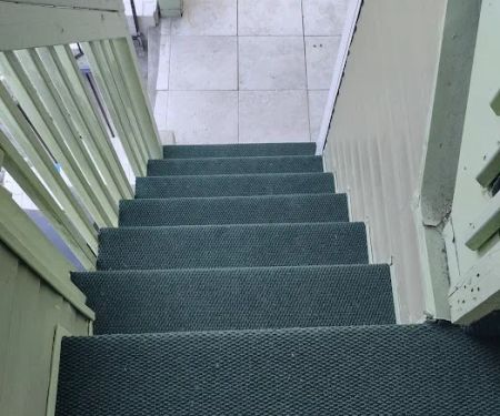 Eduardo Carpet & Hardwood Floors