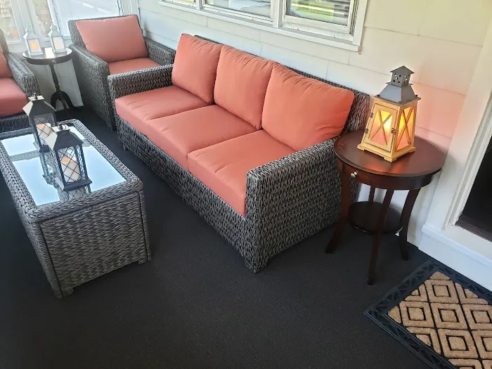 Eduardo Carpet & Hardwood Floors Picture 7