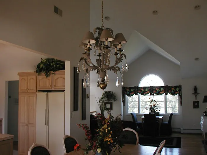 Walls to Floors, Inc Picture 6