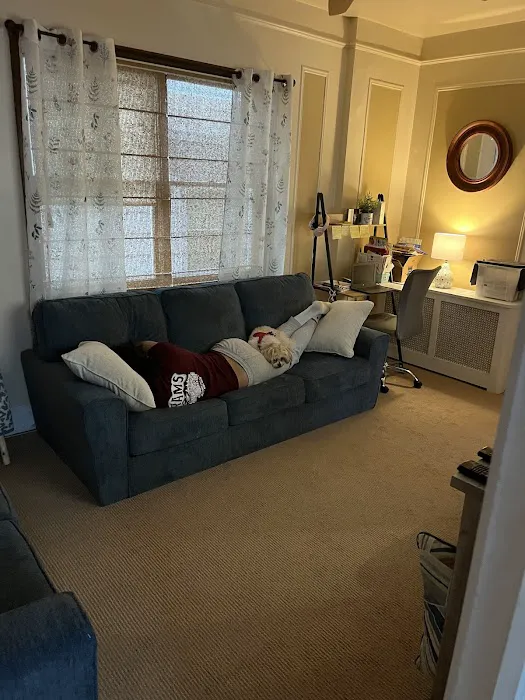 FB RUGS INC Picture 4