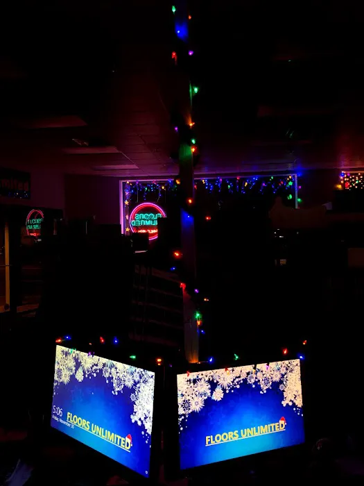 Floors Unlimited Picture 2