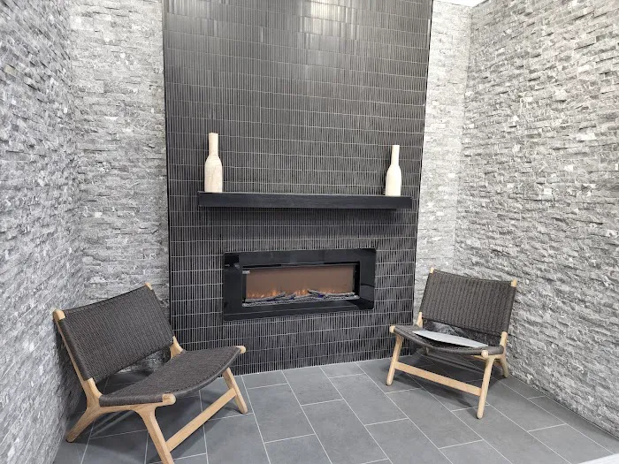 Floor & Decor Picture 9