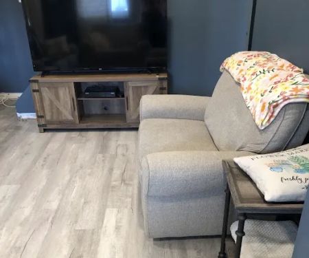 Long Island Paneling, Ceilings & Floors