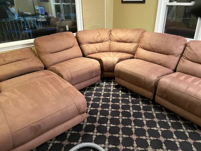 Good Guy Rug, Tile and Upholstery Cleaning Picture 7