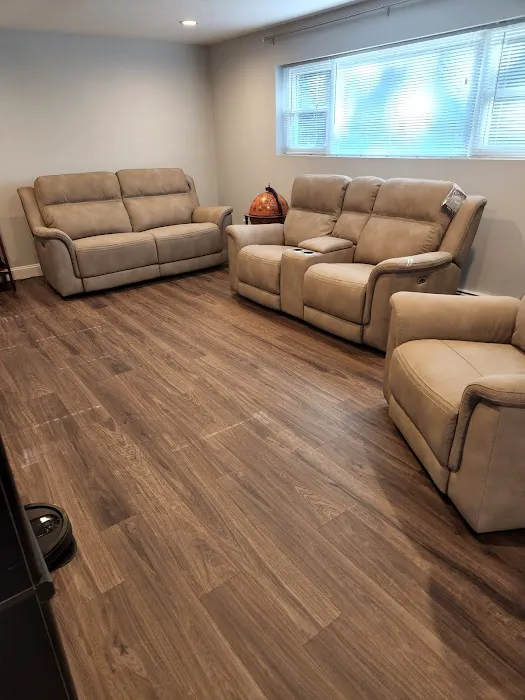 Lumber Liquidators Picture 4