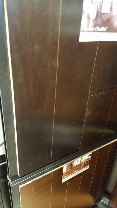 Orange Carpet & Wood Gallery Picture 2