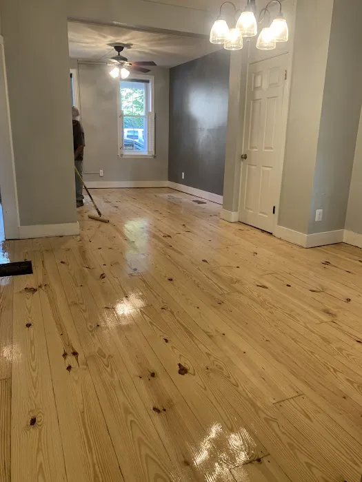 Hood Floors Inc. Picture 1