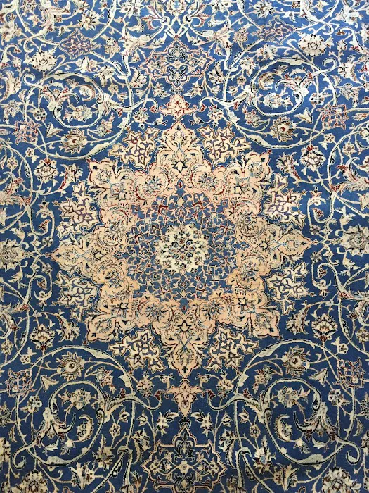 Shiraz Antique Carpets Picture 8