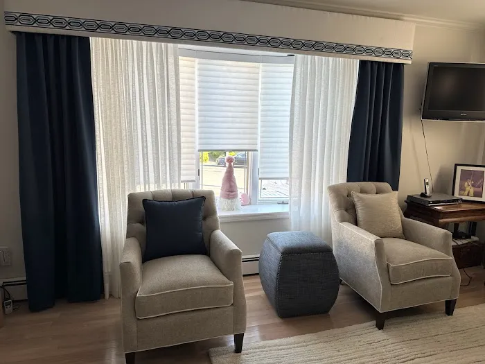 Curtain Avenue Window Treatments Picture 2