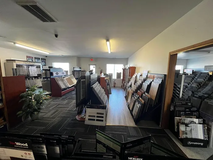 River Town Floors Picture 10