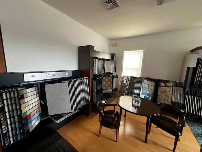 River Town Floors Picture 9