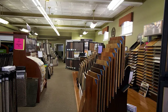 Emerald Carpet & Flooring Picture 1