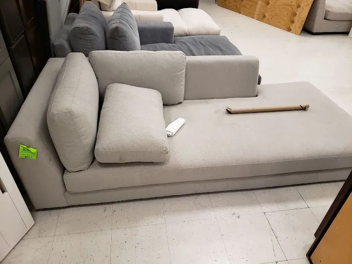 Habitat for Humanity ReStore Picture 4