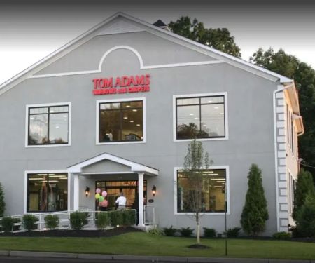 Tom Adams Windows & Carpets
