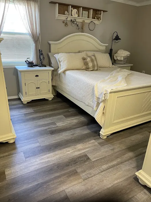 Lexi Floors LLC Picture 3