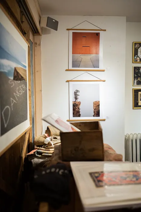 Old New House (Retail Showroom) - BY APPOINTMENT Picture 8