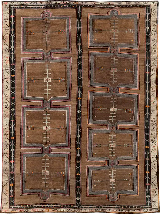 Apadana Rugs & Carpets Picture 2