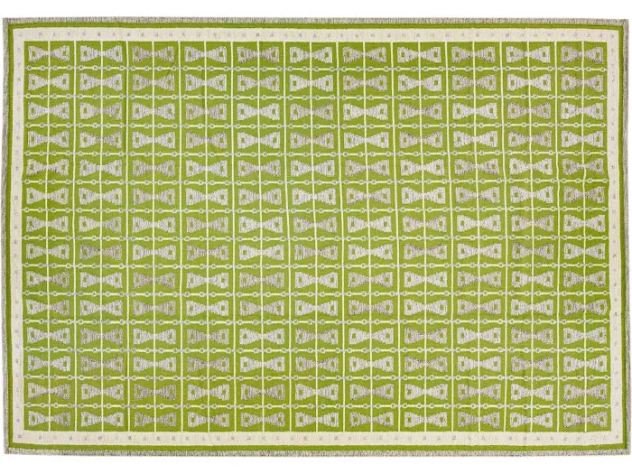 Apadana Rugs & Carpets Picture 6