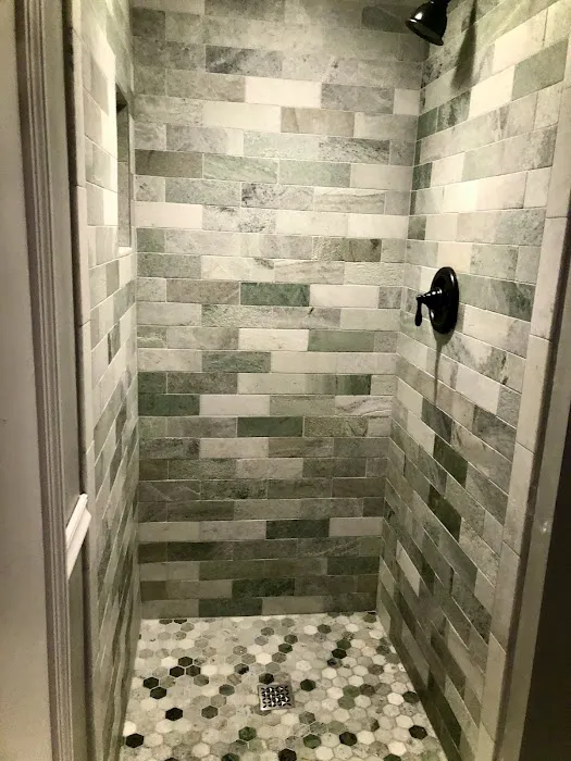 Floor & Decor Picture 3