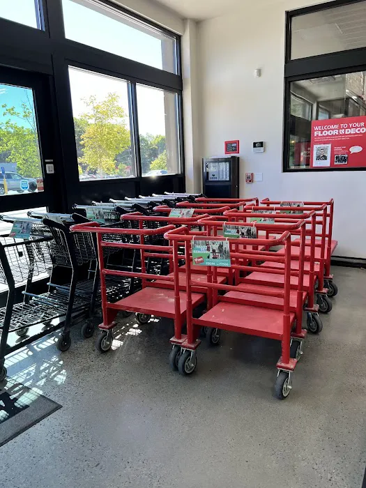 Floor & Decor Picture 6