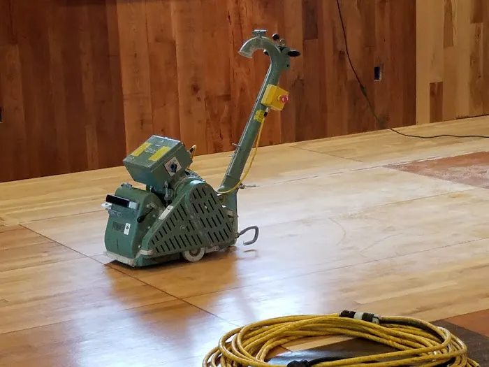 Heads Up Flooring Picture 1