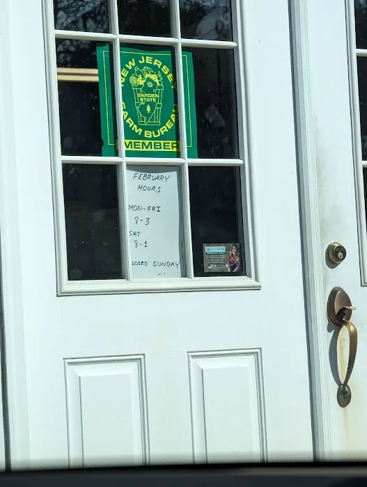 Towne Paint & Flooring Picture 5