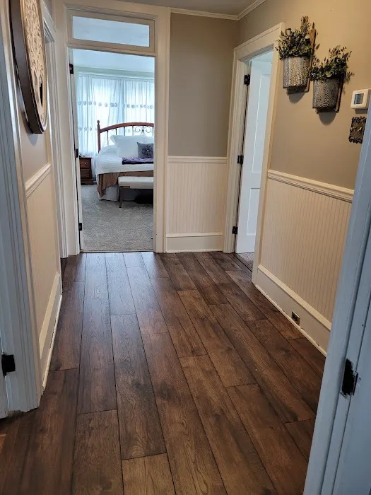 Redline Flooring Picture 1