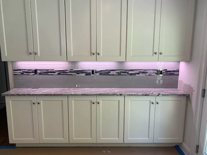 A Better Carpet & Flooring LLC Picture 1