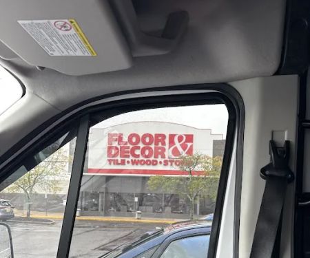 Floor & Decor