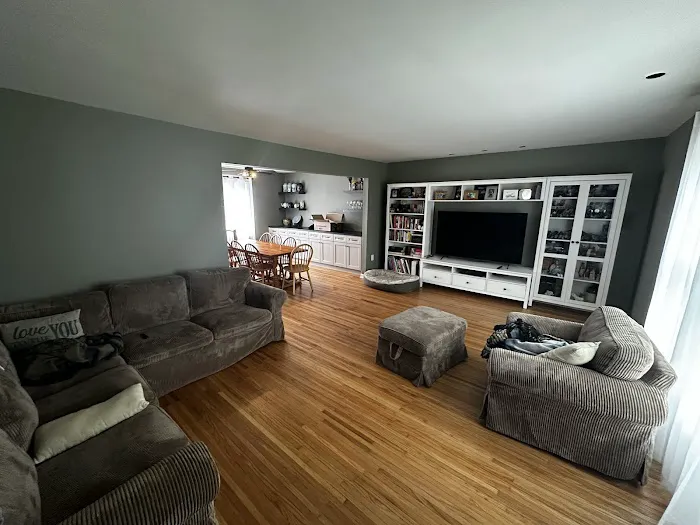 Willow Floors LLC Picture 1