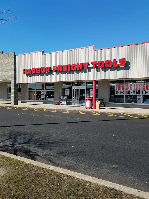 Harbor Freight Picture 2