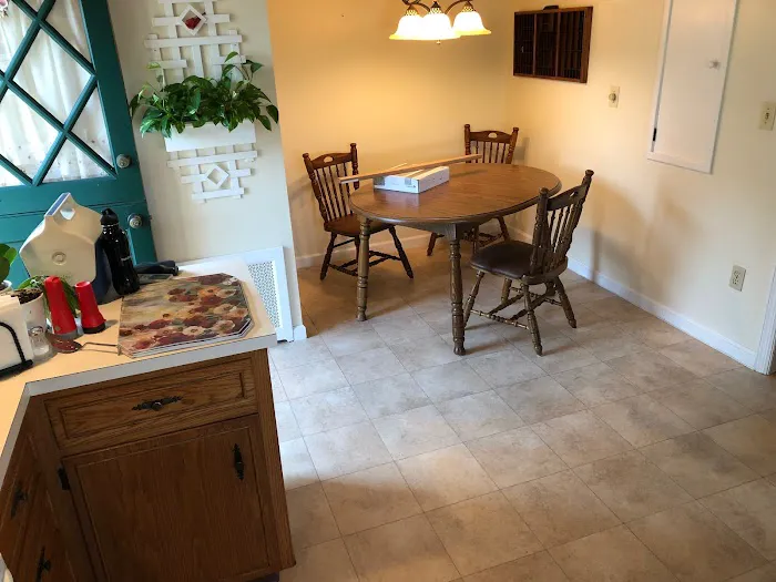 Ultimate Interiors Inc. (Showroom appointments encouraged) Picture 2