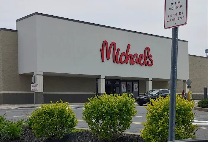 Michaels Picture 3