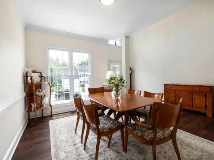 Thomas Carpet & Oriental Rug Cleaners Picture 8