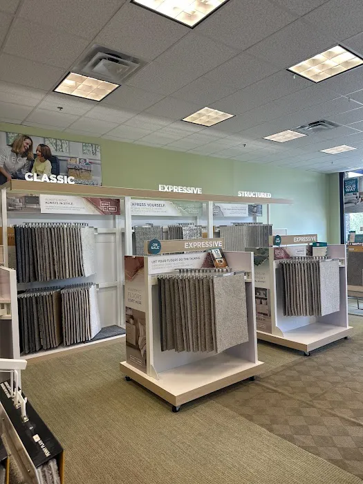 Oscars Carpet One Floor & Home Picture 5