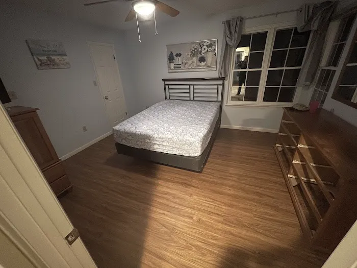 New England Carpet and Flooring Llc (CT) Picture 5