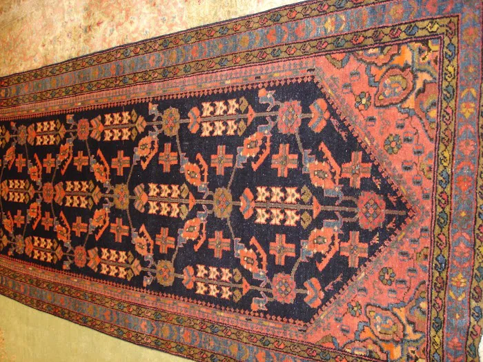Moosavi Persian Rugs Picture 1