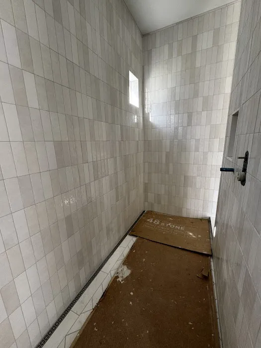 Laigle Floorcovering & Design- East Canaan, CT Picture 1