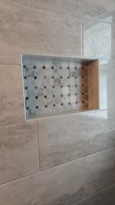 Smith's Flooring & Paint Picture 1