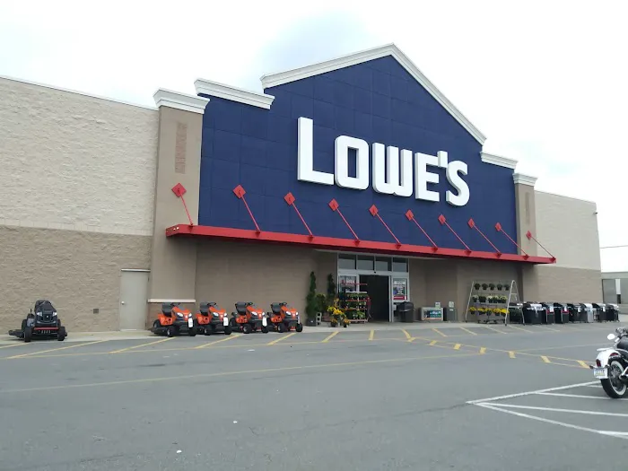 Lowe's Home Improvement Picture 6