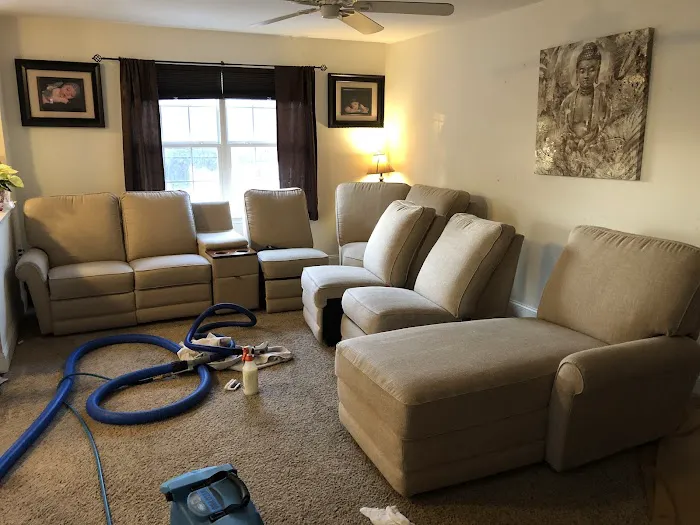 TopSteam Carpet, Upholstery, Tile & Grout Cleaning LLC Picture 5