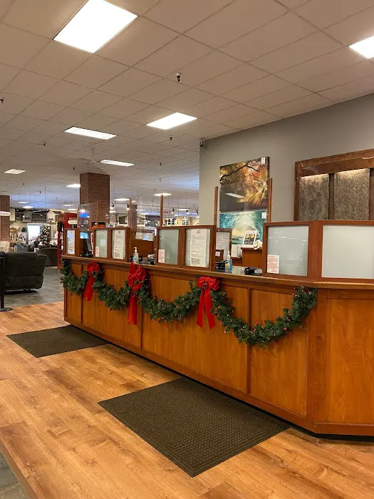 Raymour & Flanigan Furniture and Mattress Outlet & Clearance Center Picture 4